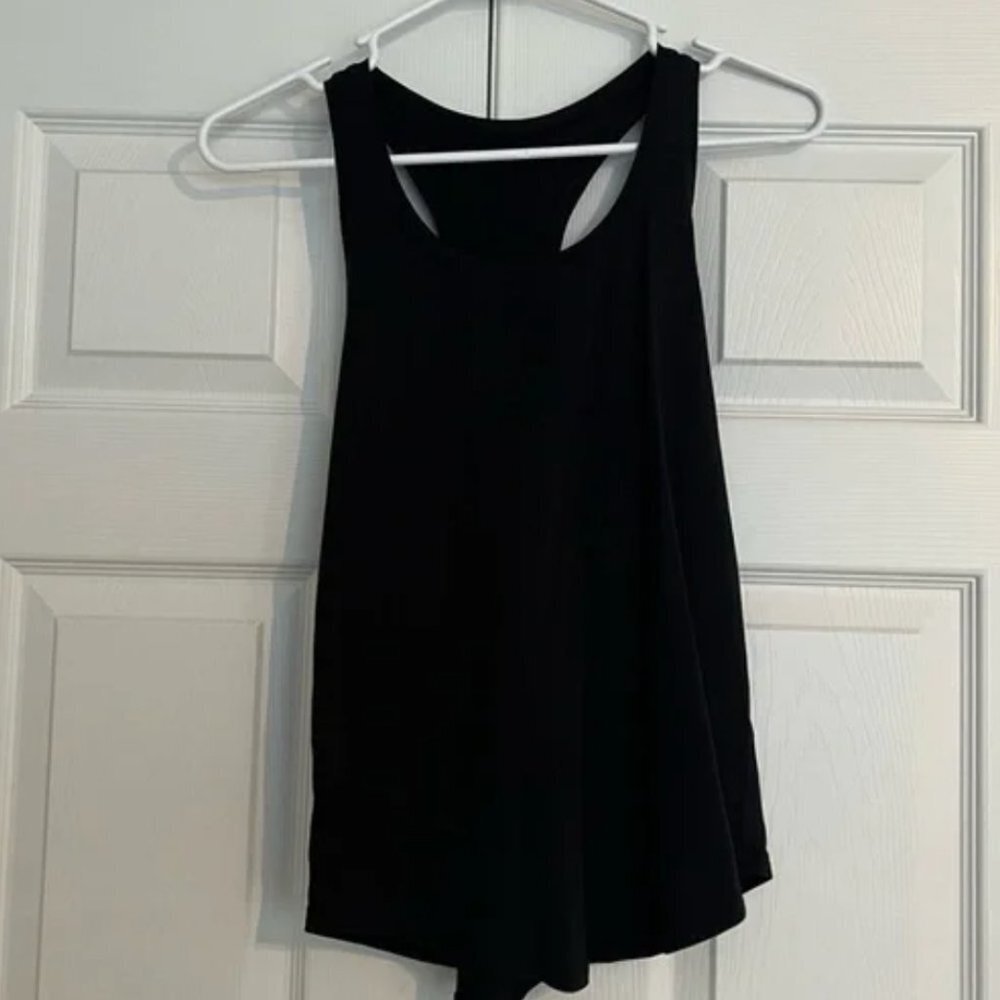 Lululemon Essential Tank Black Size 2